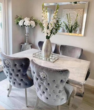 Cambridge table with Valentino chairs
